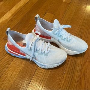 Nike W8.5 React Infinity Sneaker White Blue Peach